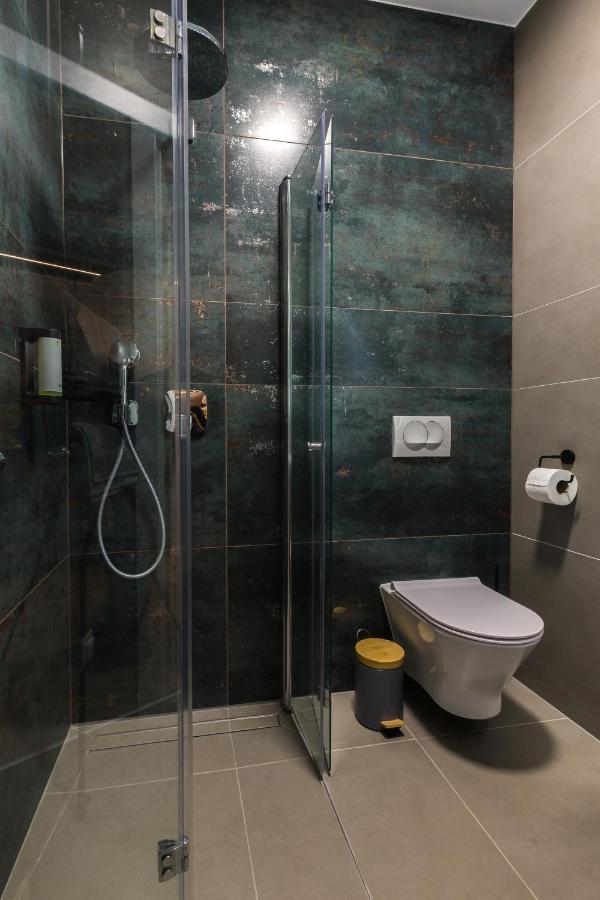 Apaca 30 Apartman **** Győr Extérieur photo